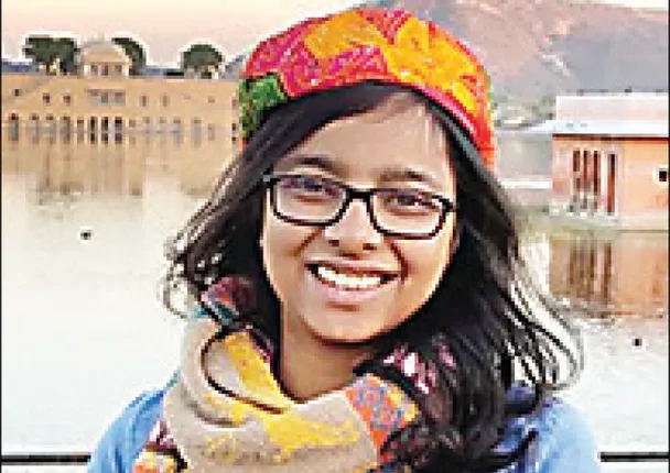 ପିଏଚ୍‌ଡି ଛାତ୍ରୀଙ୍କ ନିଆରା ପ୍ରୟାସ: ଦୁଆରମୁହଁ‌ରେ ପହଞ୍ଚୁଛି ଗ୍ରୋସରି, ପରିବା