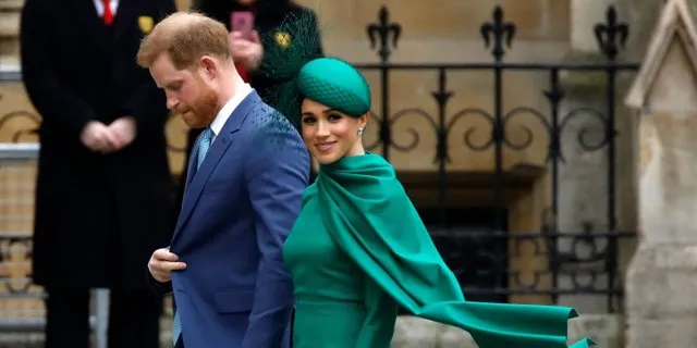 ପ୍ରିନ୍‌ସ ହ୍ୟାରି ଓ ମେଘାନ୍‌ ବ୍ରିଟେନ୍‌ର ୪ ଖବରକାଗଜକୁ କଳା ତାଲିକାଭୁକ୍ତ କଲେ