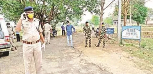 କରୋନା ପଜିଟିଭ୍‌ ଚିହ୍ନଟ ପରେ କଳାହାଣ୍ଡିରେ ତନ‌ାଘନା : ପଞ୍ଚାୟତ ସିଲ୍‌, ୩୧ ନମୁନା ପରୀକ୍ଷା ପାଇଁ ଗଲା