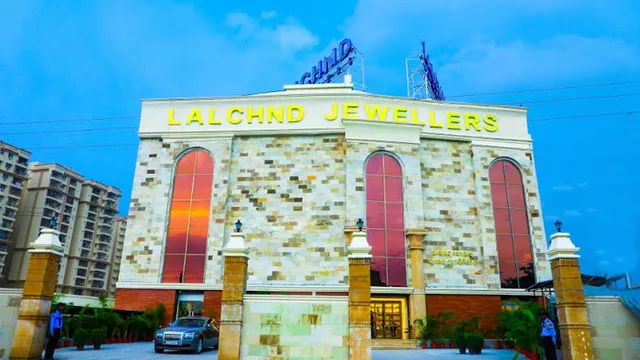 ଅକ୍ଷୟ ତୃତୀୟାରେ ଉତ୍ପାଦ ବିକ୍ରିକୁ ଗୁରୁତ୍ବ ନ ଦେଇ ଗ୍ରାହକ,କର୍ମଚାରୀ ଓ ରାଜ୍ୟବାସୀଙ୍କ ସୁରକ୍ଷାକୁ ପ୍ରାଥମିକତା ଦେଲେ ଲାଲଚାନ୍ଦ ଗ୍ରୁପର ଅଧ୍ୟକ୍ଷ ସଞ୍ଜୟ ହଂସ