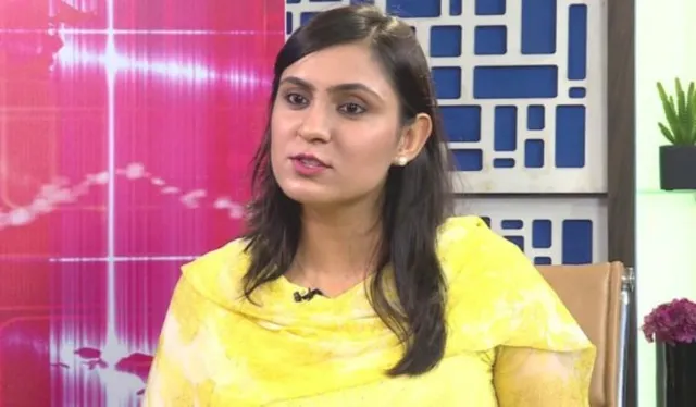 କଂଗ୍ରେସ ବିଧାୟକଙ୍କ କର୍ମୀଙ୍କ ଗାଡିର ଚାଲାଣ କାଟି ବଦଳି ହେଲେ ମହିଳା ଆଇଏଏସ ଅଧିକାରୀ!