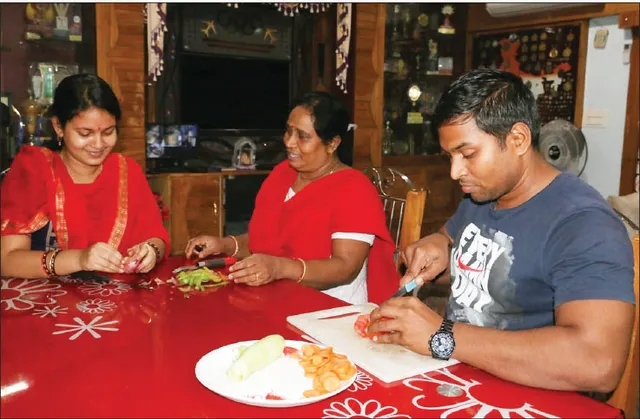 ଜିମ୍‌, ରାମାୟଣ, ଅନ୍‌ଲାଇନ୍ ତାଲିମରେ ବ୍ୟସ୍ତ ରବି କୁମାର