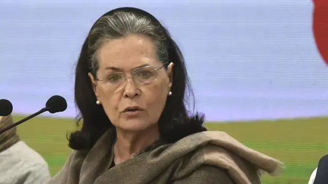 କଂଗ୍ରେସ ଅଧ୍ୟକ୍ଷା ସୋନିଆ ଗାନ୍ଧି ହସ୍ପିଟାଲ୍‌ରୁ ଫେରିଲେ