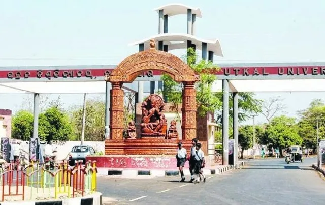 କୋଭିଡ୍-୧୯ ଲକ୍‌ଡାଉନ୍ ସମୟରେ ବିଶ୍ବବିଦ୍ୟାଳୟ ଦୈନନ୍ଦିନ କାର୍ଯ୍ୟ ପୁନରାରମ୍ଭ କରିବାକୁ ଉଚ୍ଚ ଶିକ୍ଷା ବିଭାଗର ନିର୍ଦେଶ