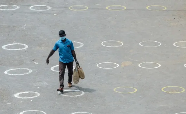 ଏପ୍ରିଲ୍ ୨୦ରୁ ସାରା ଦେଶରେ କାର୍ଯ୍ୟକ୍ଷମ ହେବାକୁ ଥିବା ସେବାଗୁଡିକର ବିସ୍ତୃତ ତାଲିକା ପ୍ରକାଶ କଲେ କେନ୍ଦ୍ର ସରକାର