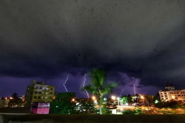 ଭୀଷଣ କାଳବୈଶାଖୀ ସମ୍ଭାବନା;୬ ଜିଲ୍ଲାକୁ ଅରେଞ୍ଜ ଓ ୬ ଜିଲ୍ଲାକୁ ୟେଲୋ ଓ୍ଵାର୍ଣ୍ଣିଂ ଜାରି