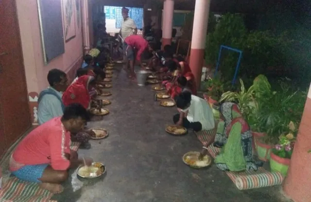 ଧାମରା: ବାତ୍ୟା ଆଶ୍ରୟସ୍ଥଳରେ ରହିଲେ ୮ ପଞ୍ଚାୟତର ଲୋକ