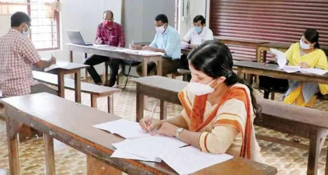 ଯୁକ୍ତ୨ ଖାତା ଦେଖିବାକୁ ଆସୁନାହାନ୍ତି ଅଧ୍ୟାପକ, ୩୫ କେନ୍ଦ୍ରରେ ମୂଲ୍ୟାୟନ ପ୍ରଭାବିତ ଆଶଙ୍କା