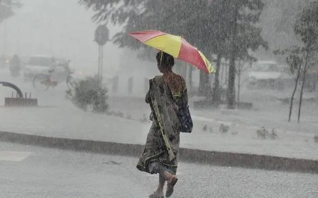 ୪ ଦିନ ଧରି ରାଜ୍ୟରେ ଜାରି ରହିବ ବର୍ଷା : ଆଜି ୪ ଜିଲ୍ଲାରେ ପ୍ରବଳ ବର୍ଷା