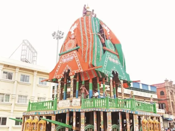 ତୁଟୁନି ରଥ ଅଡ଼ୁଆ, ତିନି ରଥ ସିଂହଦ୍ୱାରକୁ ନ ଆସିଲେ ନୀତି ବନ୍ଦ!