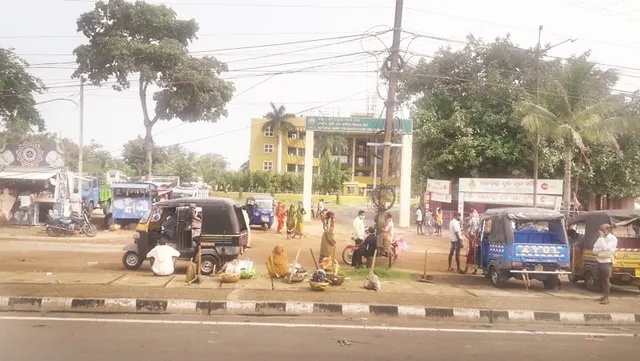 ଶ୍ରମିକ ହାଟର ବେଦନା : ଅସାଧୁ ଠିକାଦାରଙ୍କ ଶୋଷଣ