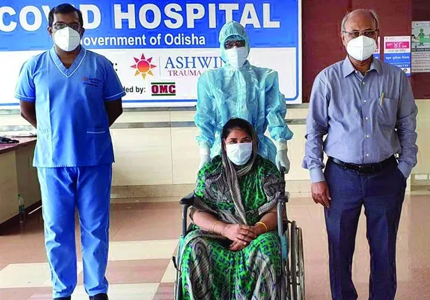 ପ୍ଲାଜମା ଦାନ ଲାଗି କରୋନାରୁ ସୁସ୍ଥ ହୋଇଥିବା ବ୍ୟକ୍ତିଙ୍କୁ ଉତ୍ସାହିତ କରିବାକୁ ମନ୍ତ୍ରୀମାନଙ୍କୁ ଜିଲ୍ଲା ଦାୟିତ୍ୱ ଦେଲେ ମୁଖ୍ୟମନ୍ତ୍ରୀ