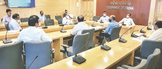 ସରକାରଙ୍କୁ ଘାରିଲାଣି ରାଜସ୍ୱ ଚିନ୍ତା