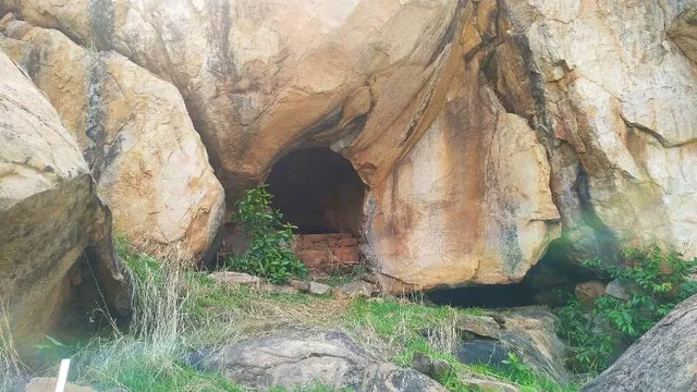 ପ୍ରାକୃତିକ ସୌନ୍ଦର୍ଯ୍ୟର ଗନ୍ତାଘର ପାକେଲପଡ଼ା ‘ବାବାଡେରା ଗୁମ୍ଫା’