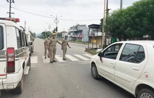 ଗଞ୍ଜାମ ଆକ୍ରାନ୍ତଙ୍କ ରାୟଗଡ଼ାରେ ମୃତ୍ୟୁ ପରେ ଚେତିଲା ପ୍ରଶାସନ : ରାୟଗଡ଼ା-ଗଞ୍ଜାମ ସୀମା ସିଲ୍