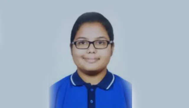 ଭବିଷ୍ୟତରେ ଆଇଏଏସ ହେବାକୁ ସ୍ୱପ୍ନ ରଖିଛନ୍ତି କଳାହାଣ୍ଡି ଜିଲ୍ଲାରେ ଟପ୍ପର ହୋଇଥିବା ଐଶ୍ୱର୍ଯ୍ୟା