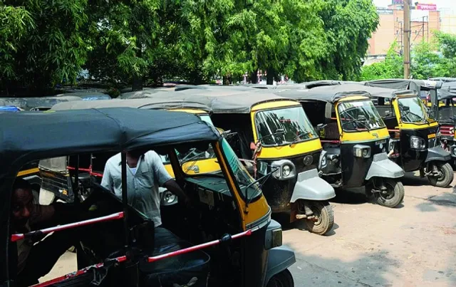 ଭଦ୍ରକ: କରୋନା ବୁଡାଇ ଦେଇଛି ଅଟୋ ଚାଳକଙ୍କ ଜୀବିକା