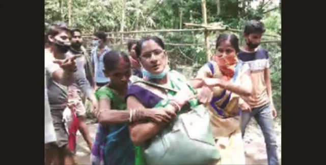 ସଙ୍ଗରୋଧ କେନ୍ଦ୍ରରେ ପ୍ରବାସୀଙ୍କ ମୃତ୍ୟୁ; ହତ୍ୟା ଅଭିଯୋଗ ଆଣି ଗ୍ରାମବାସୀଙ୍କ ଗଣ୍ଡଗୋଳ, ଏନଏମ୍ ଓ ଆଶାକର୍ମୀଙ୍କୁ ମାଡ଼