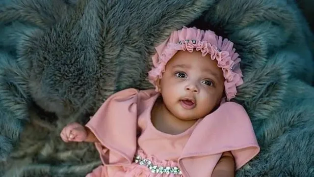 ପ୍ରଥମ ଥର ଝିଅର ଫଟୋ ଛାଡ଼ିଲେ ବୋଲ୍ଟ