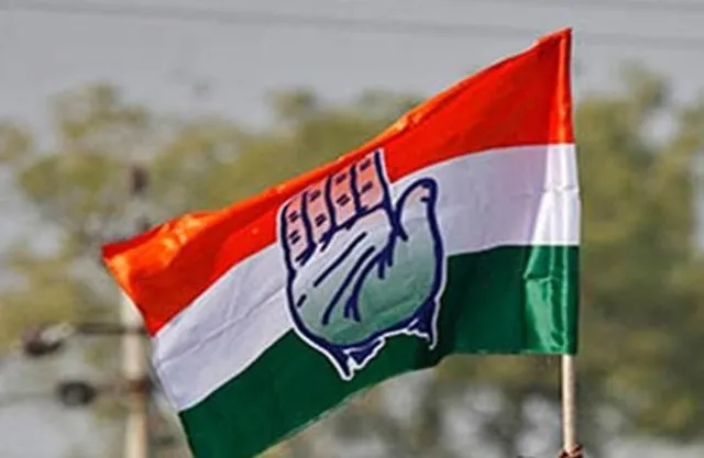 ରାଜ୍ୟ ସରକାର ମଦ ବ୍ୟବସାୟୀଙ୍କ ଲାଇସେନ୍‌ସ୍‌ ଫି ଛାଡ଼ି କରିବା ପ୍ରସଙ୍ଗ: ଆଜି ସମସ୍ତ ଜିଲ୍ଲାପାଳଙ୍କ ଅଫିସ ଆଗରେ କଂଗ୍ରେସର ଧାରଣା