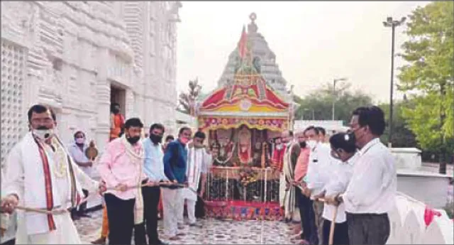 ହଜଖାସ୍‌ ଜଗନ୍ନାଥ ମନ୍ଦିରରେ ବାହୁଡ଼ା ଯାତ୍ରା