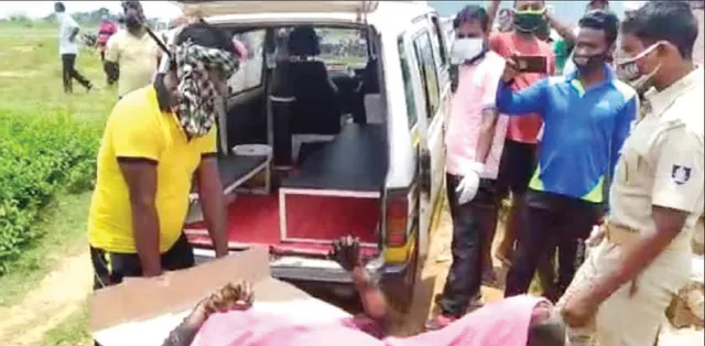 ମହିଳାଙ୍କୁ ଜାଳିଦେଲେ, ପରିତ୍ୟକ୍ତ ଘରୁ ଉଦ୍ଧାର ହେଲା ଅଧାପୋଡ଼ା ଶବ