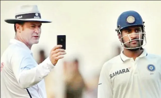 ଟଫେଲଙ୍କୁ ଚକିତ କରିଥିଲା ଧୋନିଙ୍କ ପରିହାସ ‘ଭୁଲ୍‌ ହେଉ, ଚିନ୍ତାନାହିଁ; ମୁଁ ଗୋଟିଏ ମ୍ୟାଚ୍‌ରୁ ଛୁଟି ଚାହେଁ’