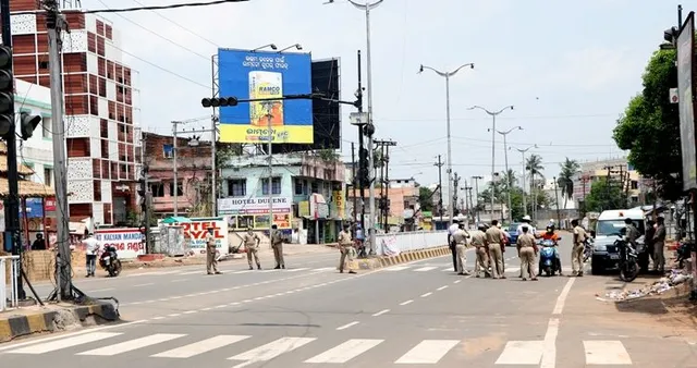 ୧୦%ରୁ ଅଧିକ ପଜିଟିଭ୍‌ ହାର ଥିବା ଜିଲ୍ଲା ଲକ୍‌ଡାଉନ୍‌ ହେବା ଜରୁରୀ: ଆଇସିଏମ୍‌ଆର୍‌