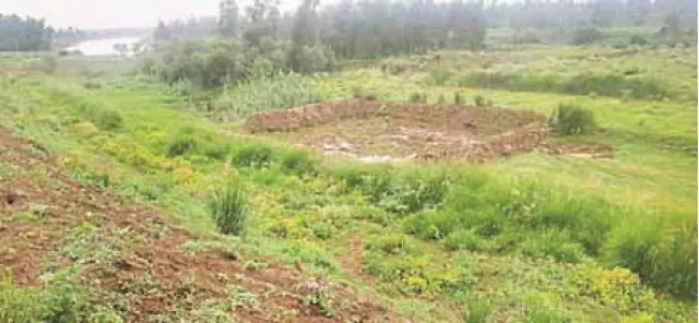 ମନରେଗା ଟଙ୍କାରେ ନଈ ଭିତରେ ପୋଖରୀ, ଦେଢ଼ ଲକ୍ଷ ଟଙ୍କାର ପୋଖରୀରେ ଦେଢ଼ ହଜାର ଖର୍ଚ୍ଚ