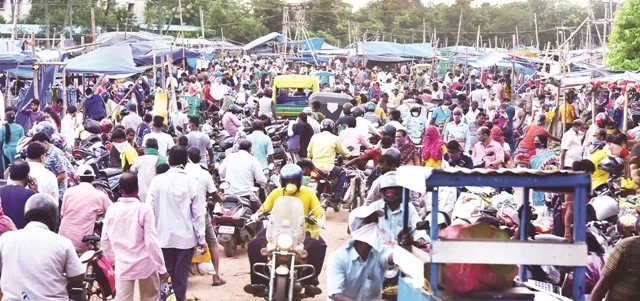 ରାଜଧାନୀ ହଜା‌ରେ ପାର୍‌, ଦିନକରେ ବାହାରିଲେ ୧୨୪ କରୋନା ଆକ୍ରାନ୍ତ