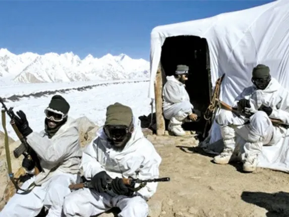 ଲଦାଖରେ ଦୀର୍ଘ ଦିନ ରହିବାକୁ ଭାରତୀୟ ସେନାର ଯୋଜନା, କିଣିବ ପ୍ରବଳ ଥଣ୍ଡା ସହିପାରୁଥିବା ସ୍ୱତନ୍ତ୍ର ଧରଣର ତମ୍ବୁ