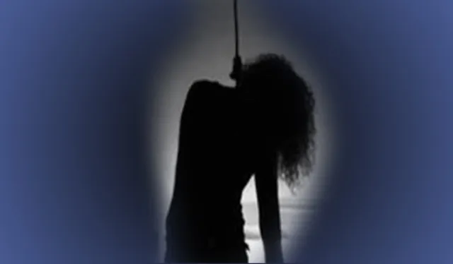 ଛାତ୍ରୀନିବାସରୁ ଯୁବତୀଙ୍କ ଝୁଲନ୍ତା ମୃତଦେହ ଜବତ