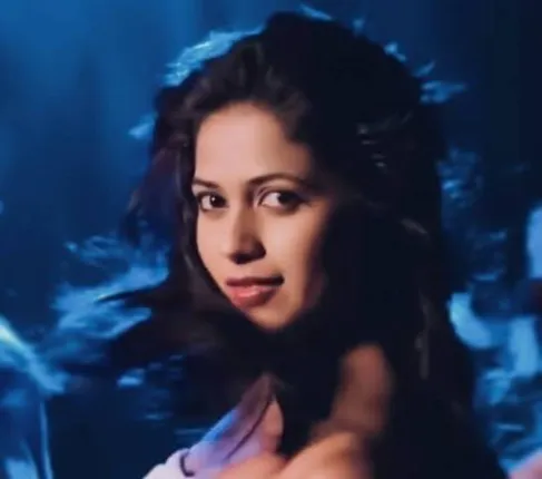 ପ୍ରଥମ ଦୁଇଟିରେ ବାବୁସାନ୍‌ଙ୍କ ନାୟିକା ବନିଥିବା ସୁପ୍ରିୟା ତୃତୀୟ ସିନେମାରେ ପାଇଥିଲେ ଅନୁଭବଙ୍କ ସାଥ୍