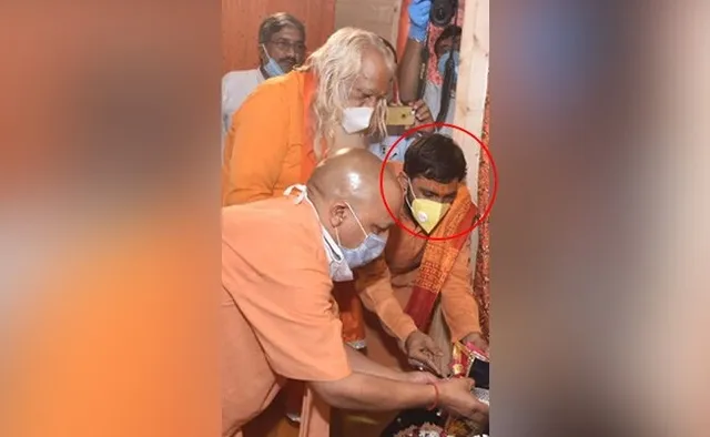 ଅଯୋଧ୍ୟାରେ ରାମ ଜନ୍ମଭୂମି ମନ୍ଦିରର ଭୂମିପୂଜନ କାର୍ଯ୍ୟକ୍ରମ ସହ ଜଡ଼ିତ ଥିବା ପୂଜାରୀଙ୍କ ସମେତ ୧୬ଜଣ ପୁଲିସ କର୍ମଚାରୀ କରୋନା ଆକ୍ରାନ୍ତ