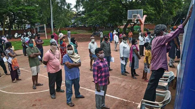 ଆଲକହଲ ମିଶ୍ରିତ ହ୍ୟାଣ୍ଡ ସାନିଟାଇଜର ପିଇ ଆନ୍ଧ୍ରପ୍ରଦେଶରେ ୯ଜଣଙ୍କ ମୃତ୍ୟୁ