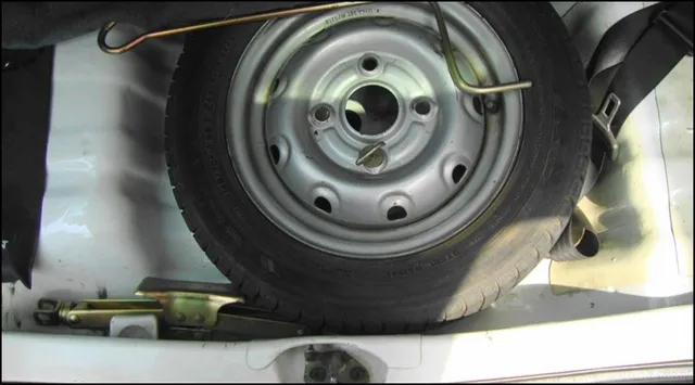 ଗାଡ଼ିରେ ଆଉ ରଖିବାକୁ ନ ପଡିପାରେ ଷ୍ଟେପିନ!