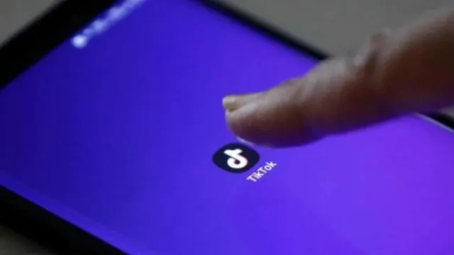 ‘ଟିକ୍‌ଟକ୍’ ସମେତ ଚୀନର ସାମାଜିକ ଗଣମାଧ୍ୟମ ଆପ୍‌ଗୁଡ଼ିକ ନିଷେଧ କରିବାକୁ ବିଚାର କରୁଛି ଆମେରିକା