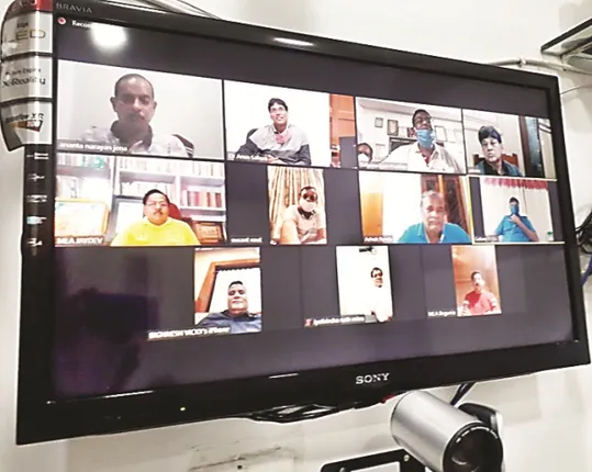 ଖୋର୍ଧା, ନୟାଗଡ଼ ବିଧାୟକଙ୍କୁ ନେଇ ଭର୍ଚୁଆଲ ବୈଠକ : ପ୍ଲାଜ୍‌ମା ଦାନ ପାଇଁ ଉତ୍ସାହିତ କରନ୍ତୁ