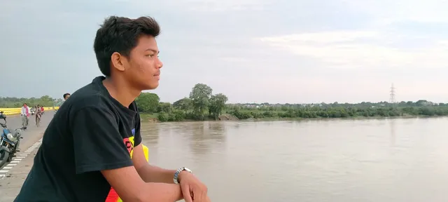 ରାତିରେ ଖାଇ ସାରି ଶୋଇଥିଲେ କଲେଜ ଛାତ୍ର, ବିଷଧର ସାପ କାମୁଡ଼ାରେ ମୃତ୍ୟୁ