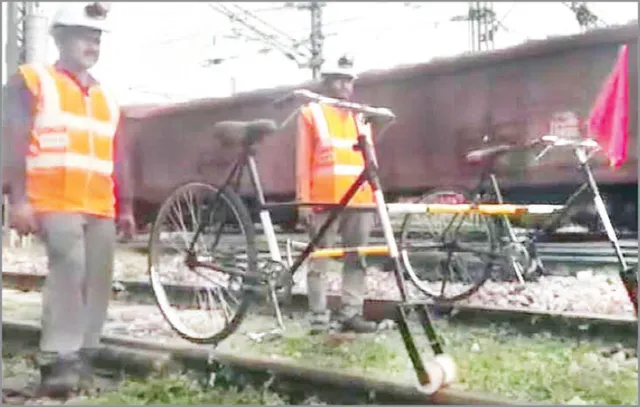 ଟ୍ରାକ୍ ଯାଞ୍ଚ ପାଇଁ ରେଳବାଇର ସ୍ବତନ୍ତ୍ର ସାଇକଲ୍‌‌
