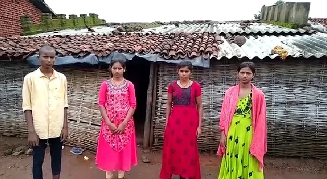 ବେସାହାରା ଜୀବନରେ ରାହା ଖୋଜୁଛନ୍ତି ଚାରି ଅନାଥ ଭାଇଭଉଣୀ