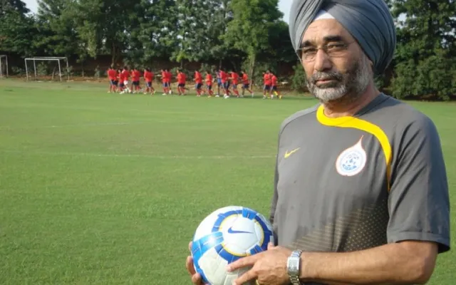 ପୂର୍ବତନ ଫୁଟ୍‌ବଲ୍‌ ପ୍ରଶିକ୍ଷକ ସୁଖବିନ୍ଦରଙ୍କୁ ଶୁଭେଚ୍ଛ‌ା