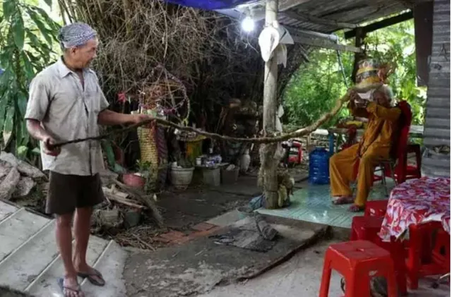 ମନରେ ଏଭଳି ଭୟ ରଖି ୮୦ବର୍ଷ ଧରି କେଶ କାଟି ନାହାନ୍ତି ୯୨ବର୍ଷର ବୃଦ୍ଧ