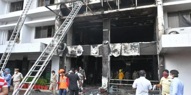 ଆଉ ଏକ କୋଭିଡ୍ ମେଡିକାଲରେ ନିଆଁ, ୧୧ ମୃତ