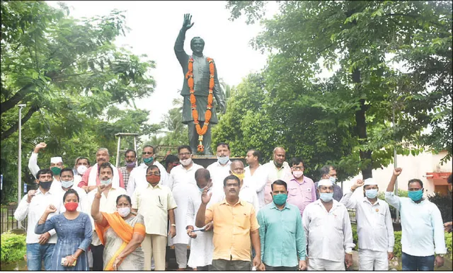 ପିସିସି ପକ୍ଷରୁ ରାଜୀବ ଗାନ୍ଧୀଙ୍କ ୭୬ ତମ ଜୟନ୍ତୀ ପାଳିତ