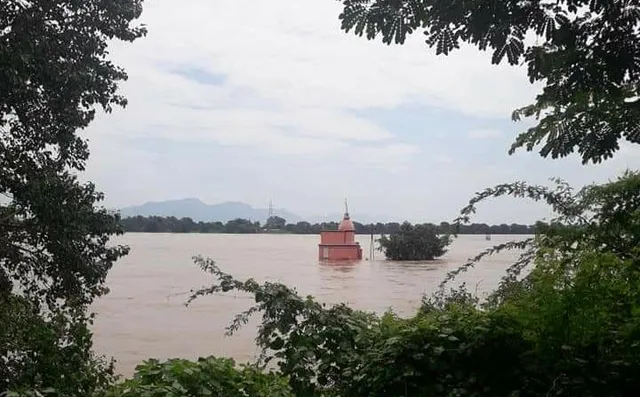 ବନ୍ୟା ପରିସ୍ଥିତି ମୁକାବିଲା ପାଇଁ କଟକ ଜିଲ୍ଳା ପ୍ରଶାସନର ପ୍ରସ୍ତୁତି