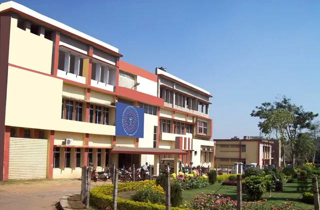 ଡା. ଅଭିନ ଚନ୍ଦ୍ର ହୋମିଓପ୍ୟାଥିକ କଲେଜର ଡାକ୍ତରଙ୍କୁ କରୋନା, ଅନ୍ୟ ଡାକ୍ତର ଓ କର୍ମଚାରୀ ଭୟଭୀତ