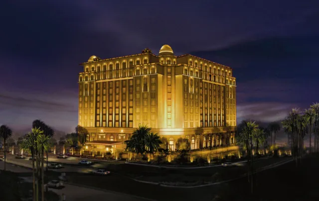 ହୋଟେଲ୍‌ ଲିଲା ପ୍ୟାଲେସ୍‌ରେ ୪୫ ବିଏମ୍‌ଡବ୍ଲୁ