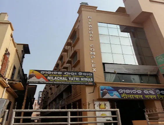 ଗରିବଙ୍କୁ କ’ଣ ପୁରୀ ମନା? ଶ୍ରୀମନ୍ଦିର ଭକ୍ତନିବାସ ପାଲଟିଛି ହୋଟେଲ, ମଠ, ମନ୍ଦିର ଭାଙ୍ଗିଦେବା ପରେ ବଢ଼ିଛି ଦୁର୍ଦଶା