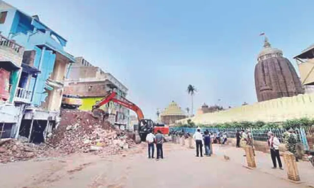 ବଗଲା ଧର୍ମଶାଳାକୁ ବିକ୍ରି କରିଦେଲେ! ଶ୍ରୀମନ୍ଦିର ସୌନ୍ଦର୍ଯ୍ୟୀକରଣ ପାଇଁ ବିସ୍ଥାପିତଙ୍କୁ ପ୍ରଶାସନ ଦେଇଦେଲା